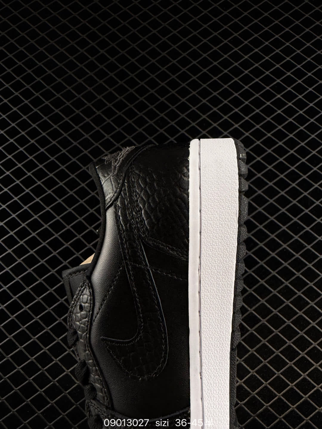 Nike Air Jordan 1 LowAJ1-DD9315